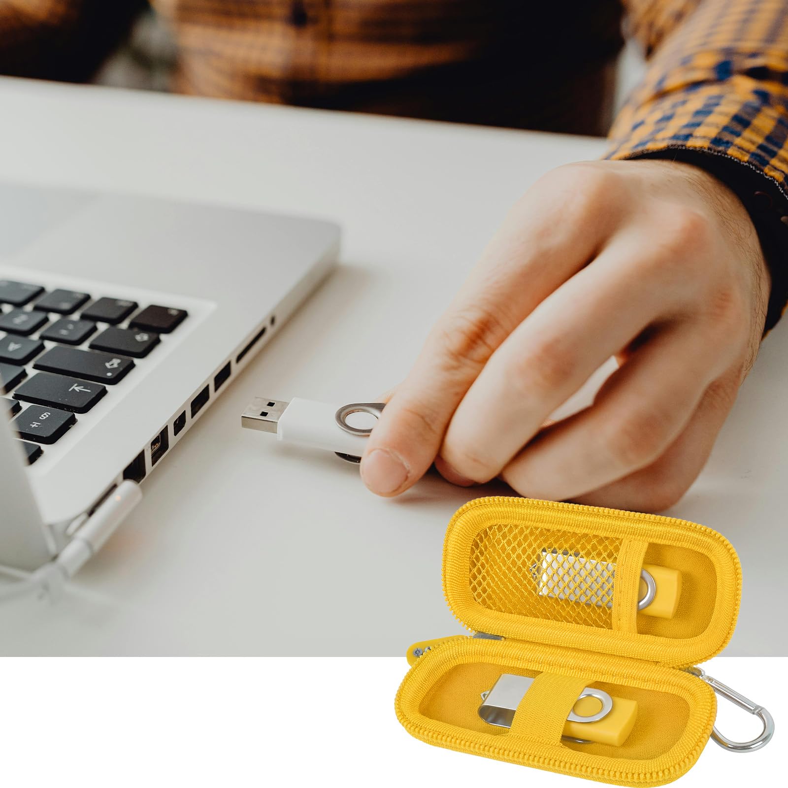 USB Flash Drive Case with SD Card Storage – Portable Hard Organizer for Travel and Easy Data Protection