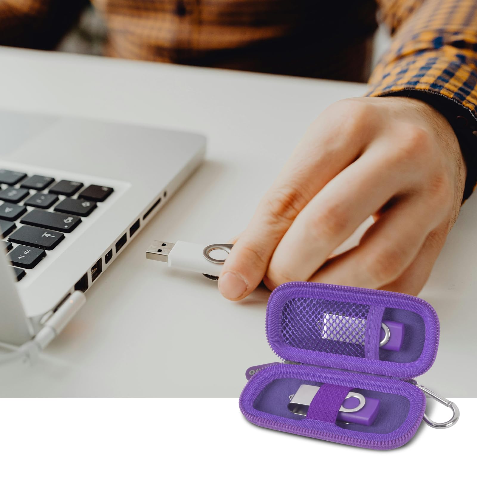 USB Flash Drive Case with SD Card Storage – Portable Hard Organizer for Travel and Easy Data Protection
