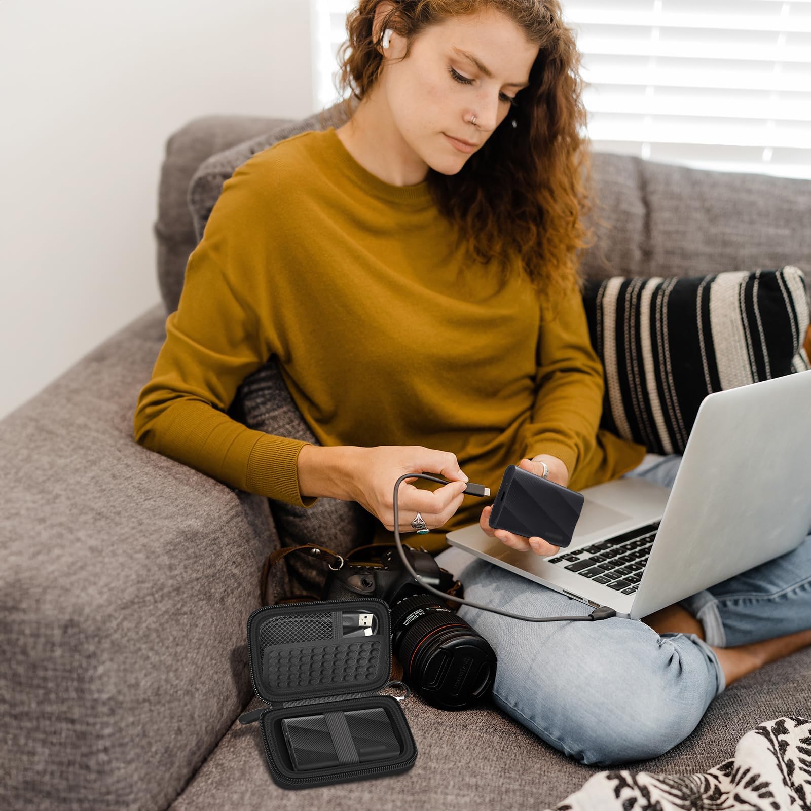 Portable SSD Case and Travel Organizer for 1TB/2TB/4TB Samsung T9/T7 External Drive