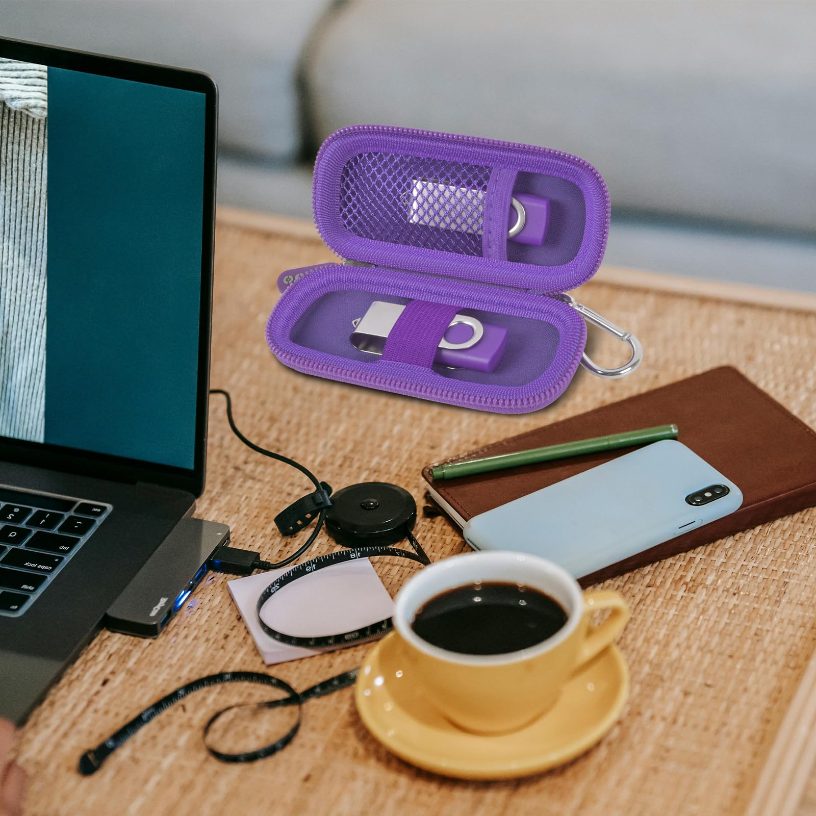 USB Flash Drive Case with SD Card Storage – Portable Hard Organizer for Travel and Easy Data Protection